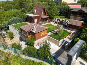 Terrace Bungalov